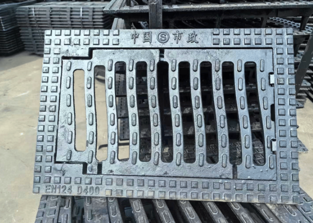 信宜球墨铸铁市政雨水篦子展示